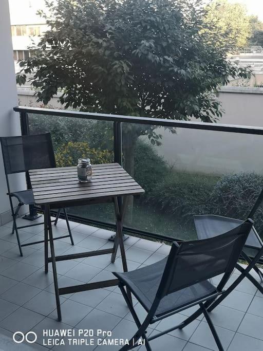 Spacieux 3 Pieces Sur Jardin Ivry-sur-Seine Eksteriør billede